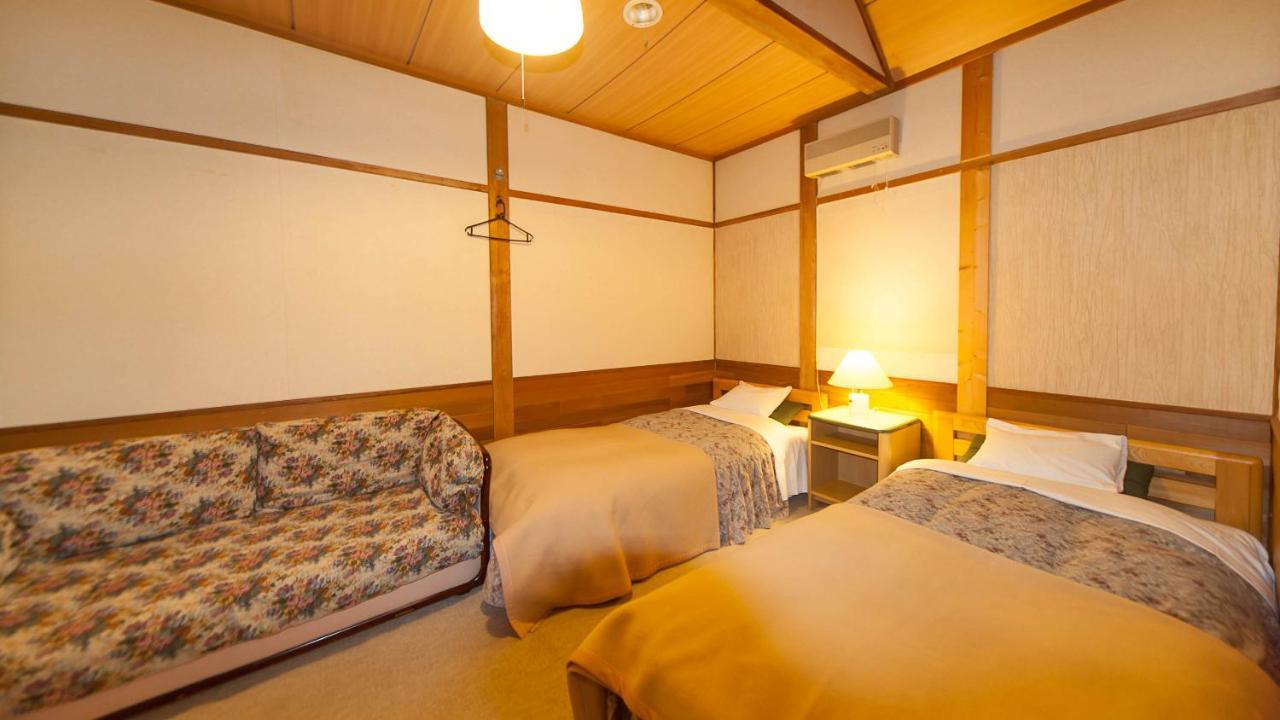 Country Inn Canadian House Мёко Экстерьер фото